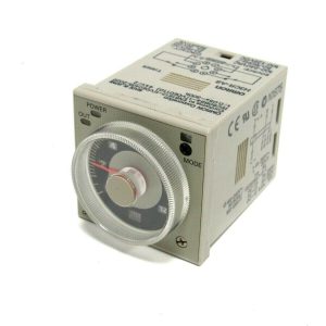 NEW OMRON H3CR-A8 TIMER 12 SEC H3CRA8