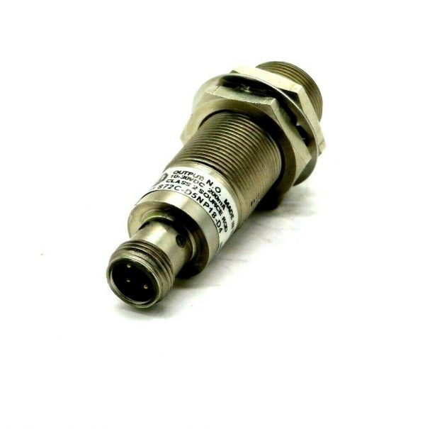 NEW ALLEN BRADLEY 872C-D5NP18-D4 PROXIMITY SENSOR SERIES C 872CD5NP18D4