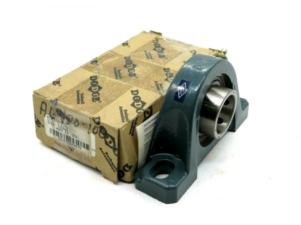 NEW BALDOR DODGE P2B-SCAH-107 STANDARD BALL BEARING P2BSCAH107