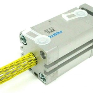 NEW FESTO ADNGF-32-40-P-A-S2 537127 PNEUMATIC COMPACT CYLINDER ADNGF3240PAS2