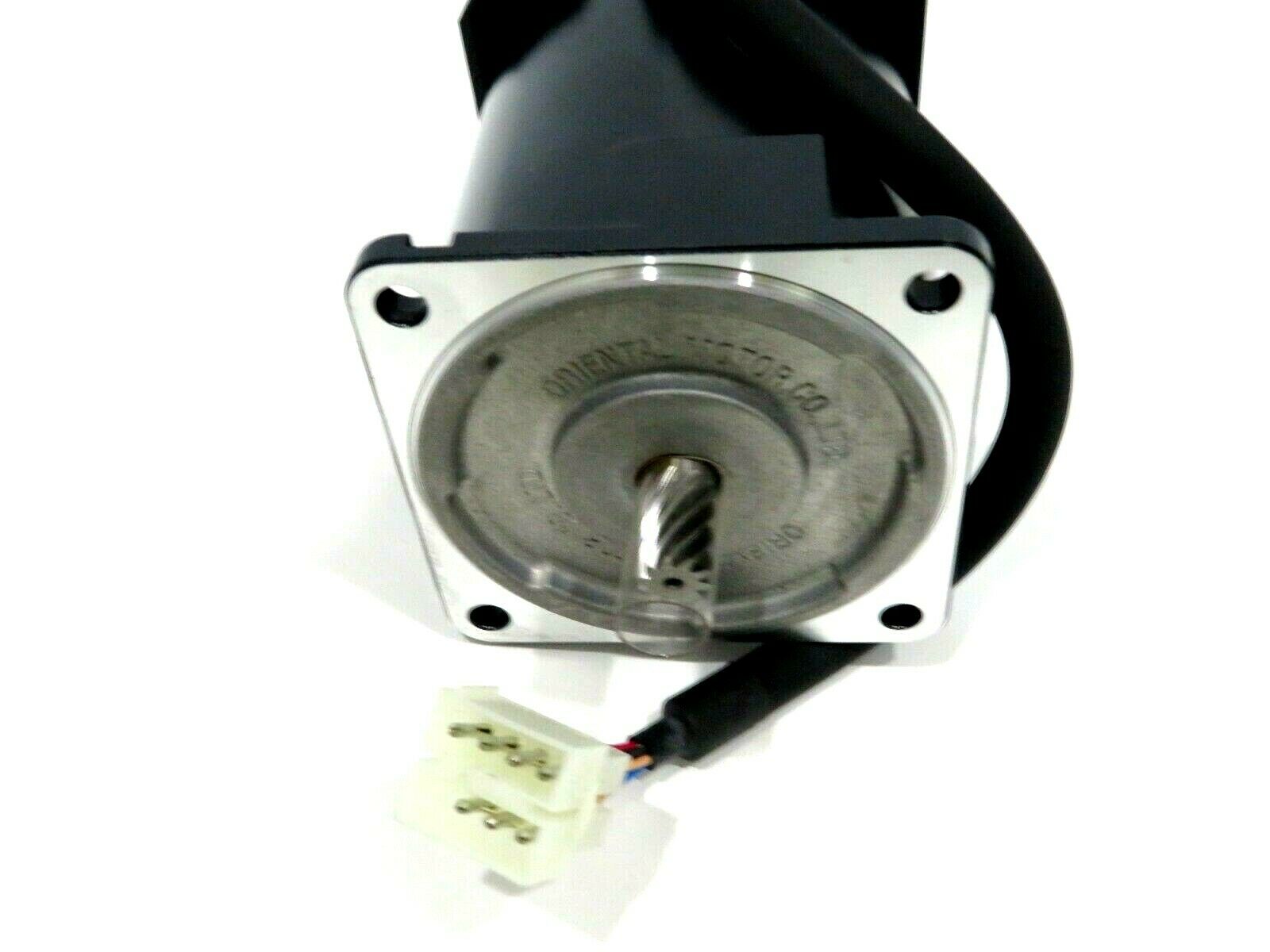 NEW ORIENTAL MOTOR USM560-501W SPEED CONTROL MOTOR USM560501W - Image 5