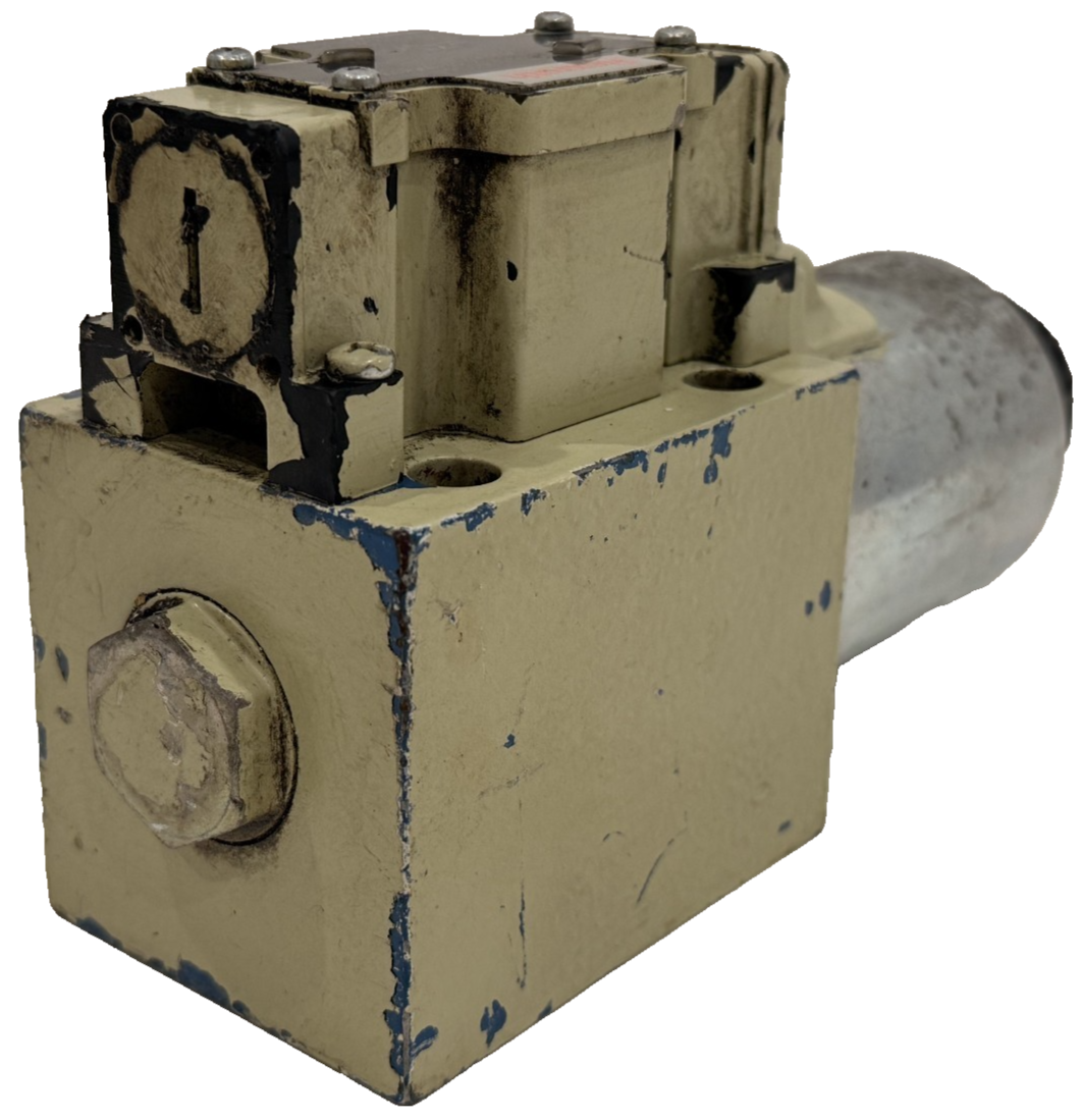 USED REXROTH 4WE10D40/CG24N9DK35L DIRECTIONAL SOLENOID VALVE R978918775 - Image 3