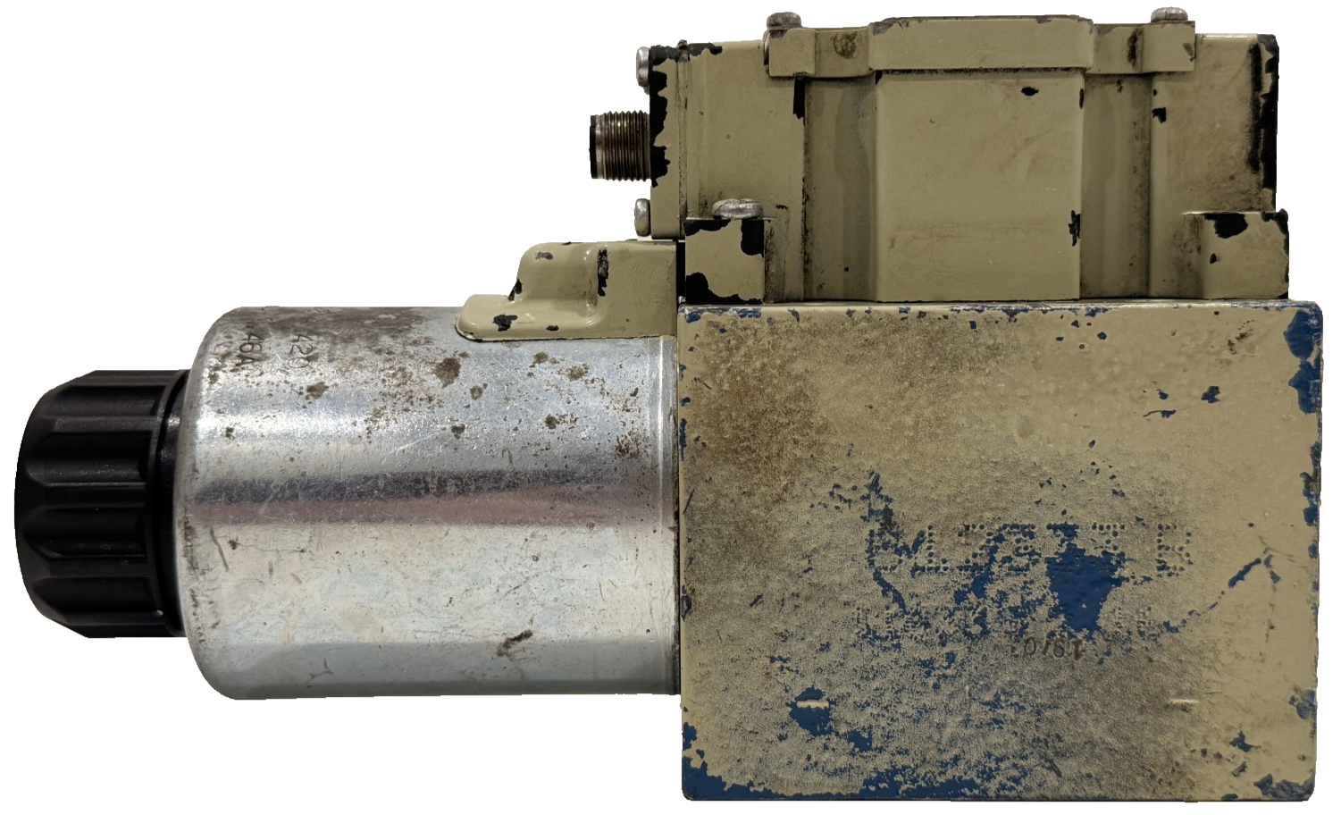 USED REXROTH 4WE10D40/CG24N9DK35L DIRECTIONAL SOLENOID VALVE R978918775 - Image 4
