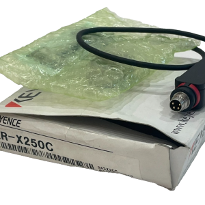 NEW KEYENCE LR-X250C LASER SENSOR LRX250C