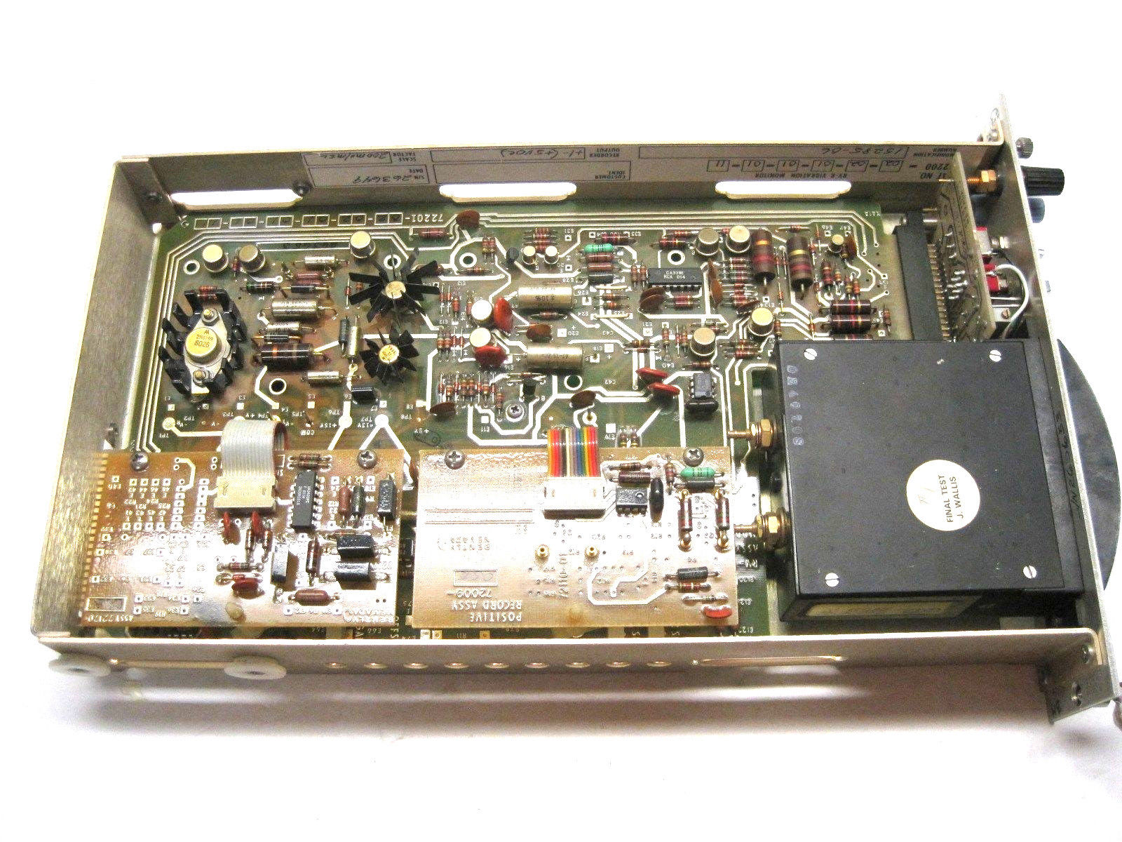 BENTLY NEVADA 72200-02-02-01-01-01-11 VIBRATION MONITOR 72200020201010111 - Image 3