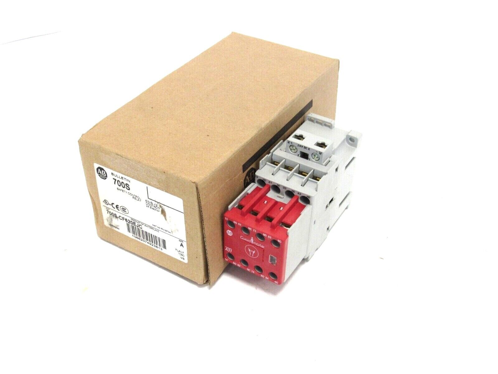 NEW ALLEN BRADLEY 700S-CF620EJC SAFETY CONTROL RELAY SER.A 700SCF620EJC