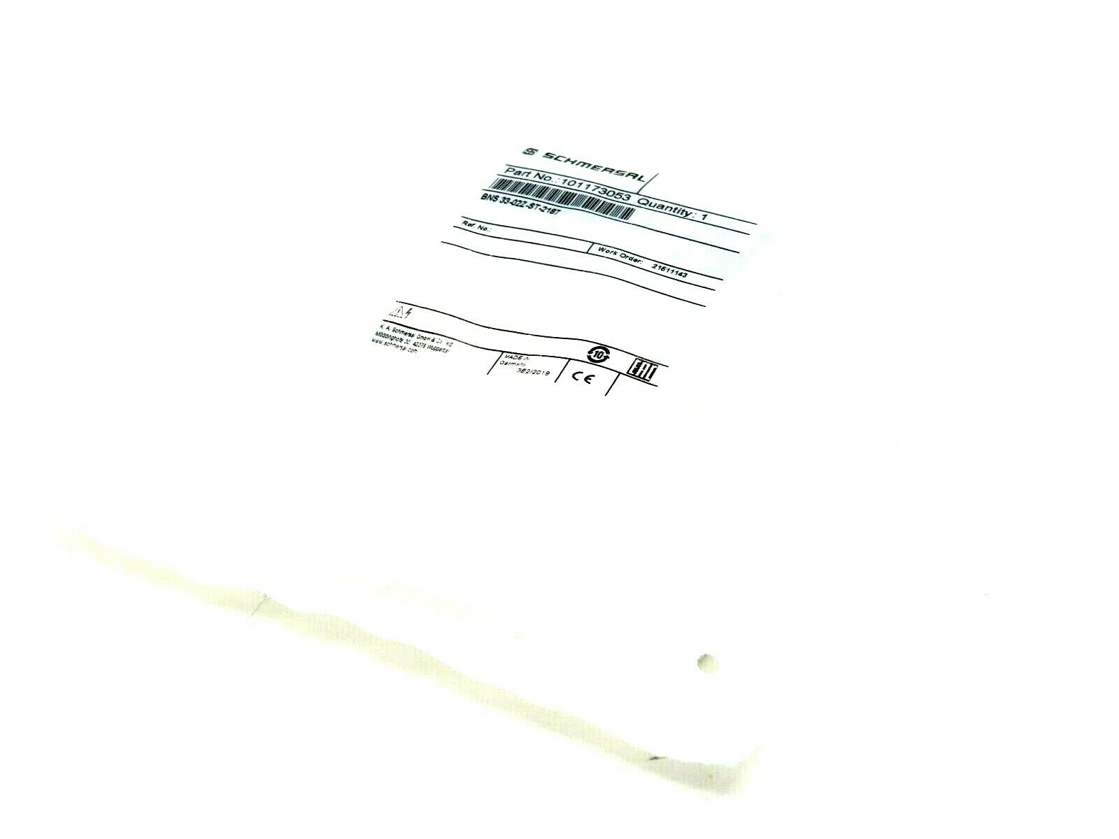 NEW SCHMERSAL BNS33-02Z-ST-2187 SAFETY SENSOR 101173053 BNS3302ZST2187
