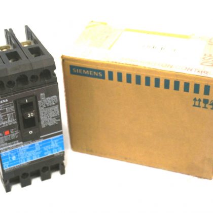 NEW ITE SIEMENS ED63B030 CIRCUIT BREAKER  3 POLE