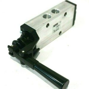NEW PARKER 422CR024W VALVE
