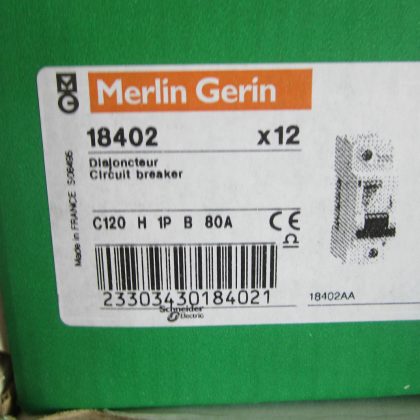 12 NEW MERLIN GERIN 18402 CIRCUIT BREAKERS BOX OF 12