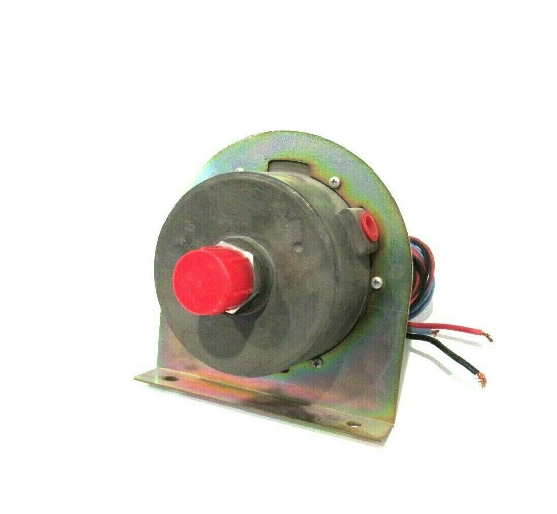 NEW BEC CONTROLS A902-1P-B1B4-82 VACUUM SWITCH 120098 A9021PB1B482 - SB ...