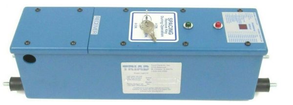 NEW TRIAD TR-12-8K-20 PROGRAMMABLE SAFETY LIGHT CURTAIN EMITTER & RECEIVER - Image 7