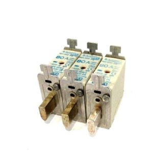 LOT OF 3 NEW MERSEN NH000 80A FUSES NH00080A