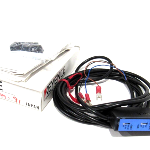 NEW KEYENCE FS2-60 SENSOR AMPLIFIER FS260