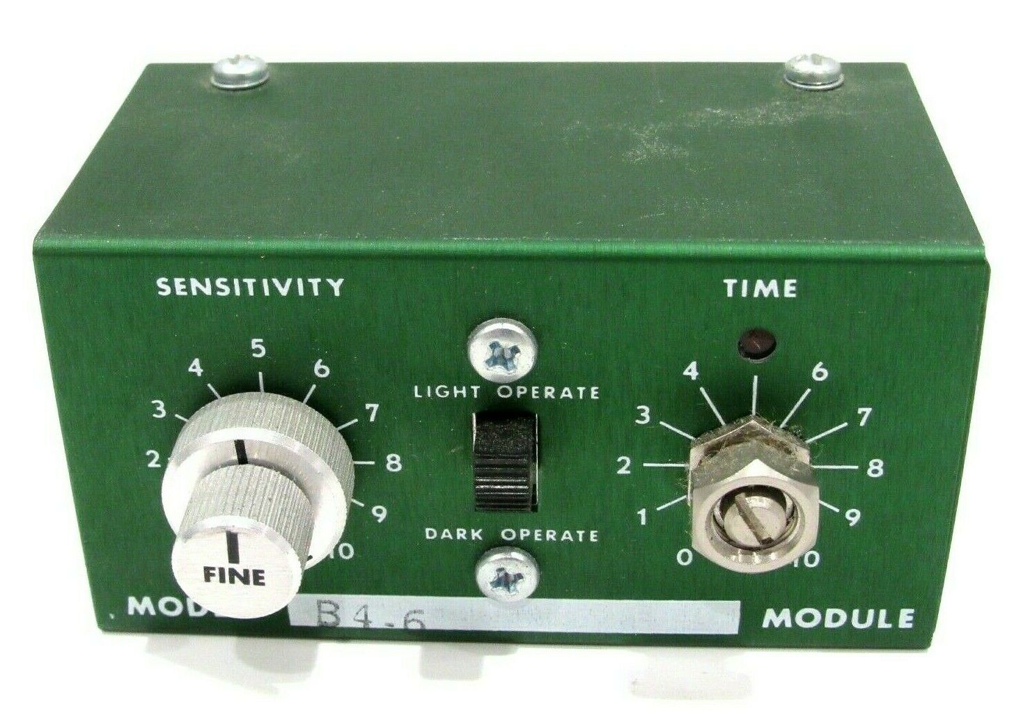 NEW BANNER B4-6 LOGIC MODULE B46 - SB Industrial Supply, Inc.