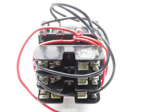 NEW CUTLER HAMMER C0100C2AFB CONTROL TRANSFORMER 100VA - Image 4