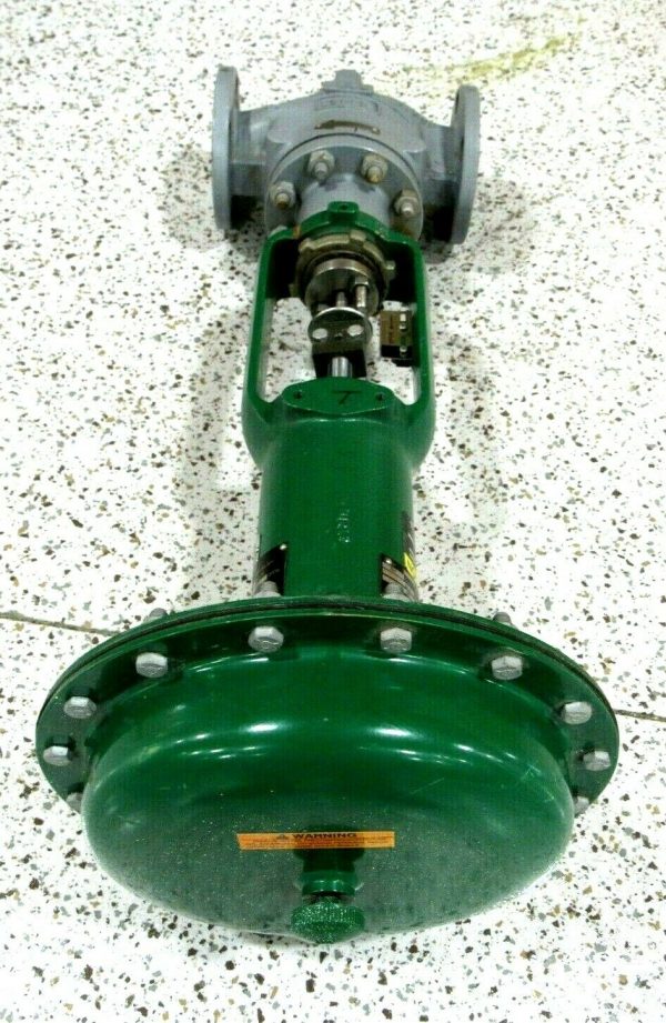 USED FISHER CONTROLS 667 ACTUATOR VALVE SIZE 40 TYPE EZSIZE 2 BODY - Image 4