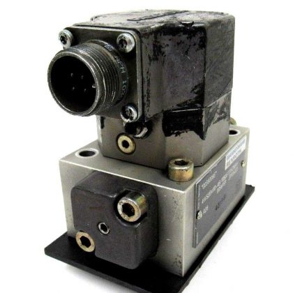 USED REXROTH 4WS2EM10-45/10B2ET315Z8BM SERVO VALVE 4WS2EM104510B2ET315Z8BM
