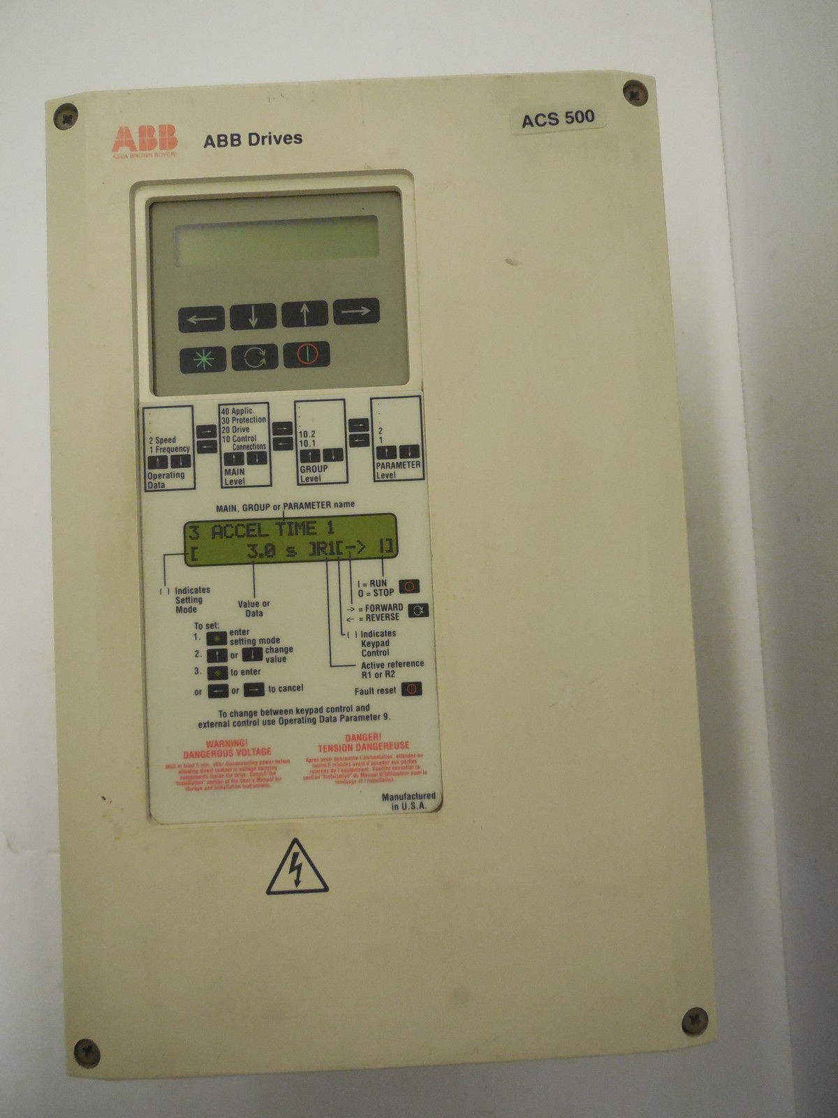 ABB ACS501-010-4-00P2 DRIVE ACS501010400P2