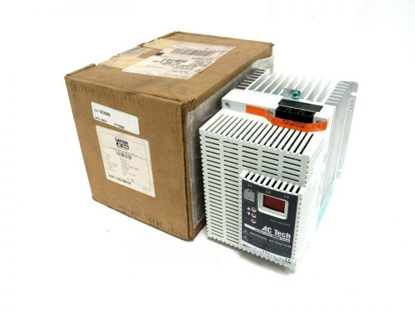 NEW LENZE SF4100 INVERTER DRIVE 400/480V 10HP