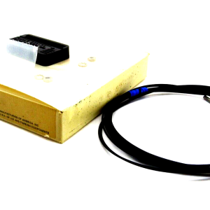 NEW OMRON E32-DC200E PHOTOELECTRIC SWITCH E32DC200E