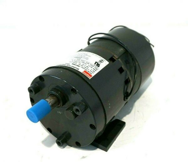 NEW DAYTON 3M158B GEAR MOTOR 1/10 H.P. 115V 60HZ 3M158 - Image 3