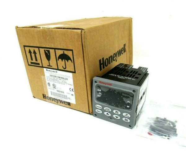 NEW HONEYWELL DC3200-CE-000R-200-10000-E0-0 CONTROLLER DC3200CE000R20010000E00
