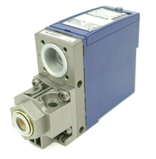 NEW TELEMECANIQUE XML-A300D2S11 PRESSURE SWITCH XMLA300D2S11 - Image 4