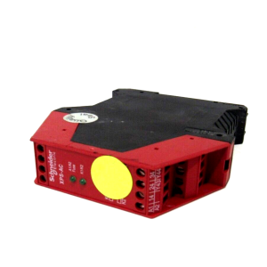 USED SCHNEIDER ELECTRIC XPSAC5121 SAFETY RELAY