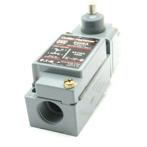 NEW CUTLER HAMMER E50SA LIMIT SWITCH SERIES A2