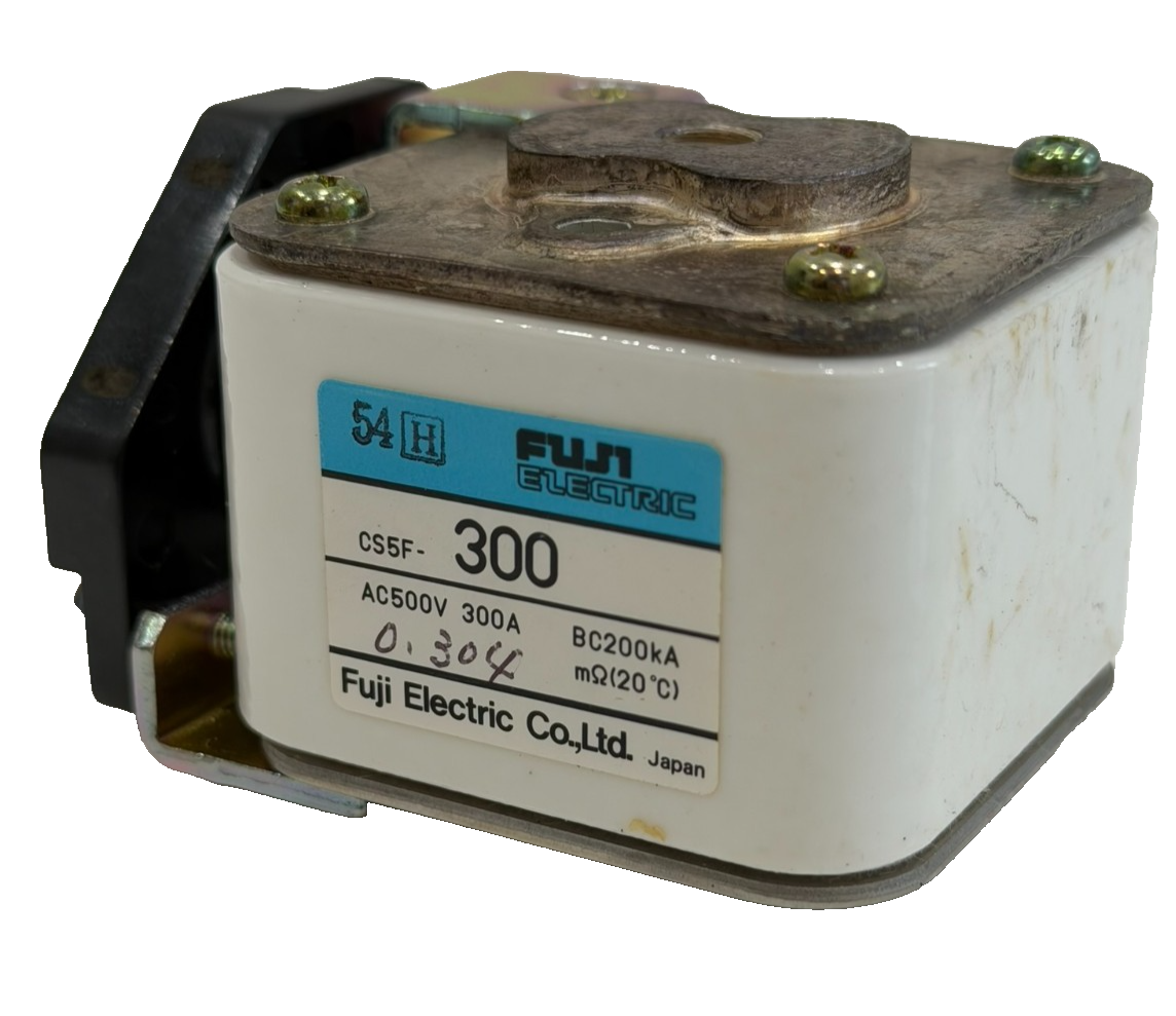 NEW FUJI ELECTRIC CS5F-300 SUPER RAPID FUSE 500V 300A BC200KA