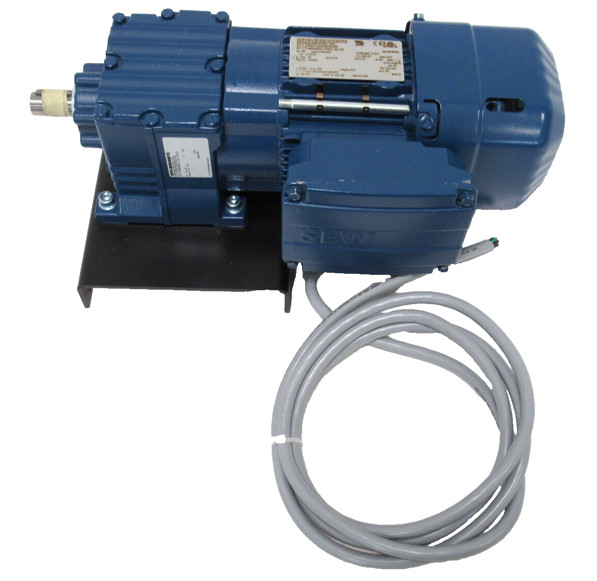 NEW SEW EURODRIVE R17 DRS71S4BE05HR GEARMOTOR 15.84:1 .33HP 230/460V - Image 3