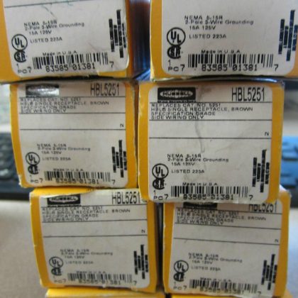 9 NEW HUBBELL HBL5251 RECEPTACLE