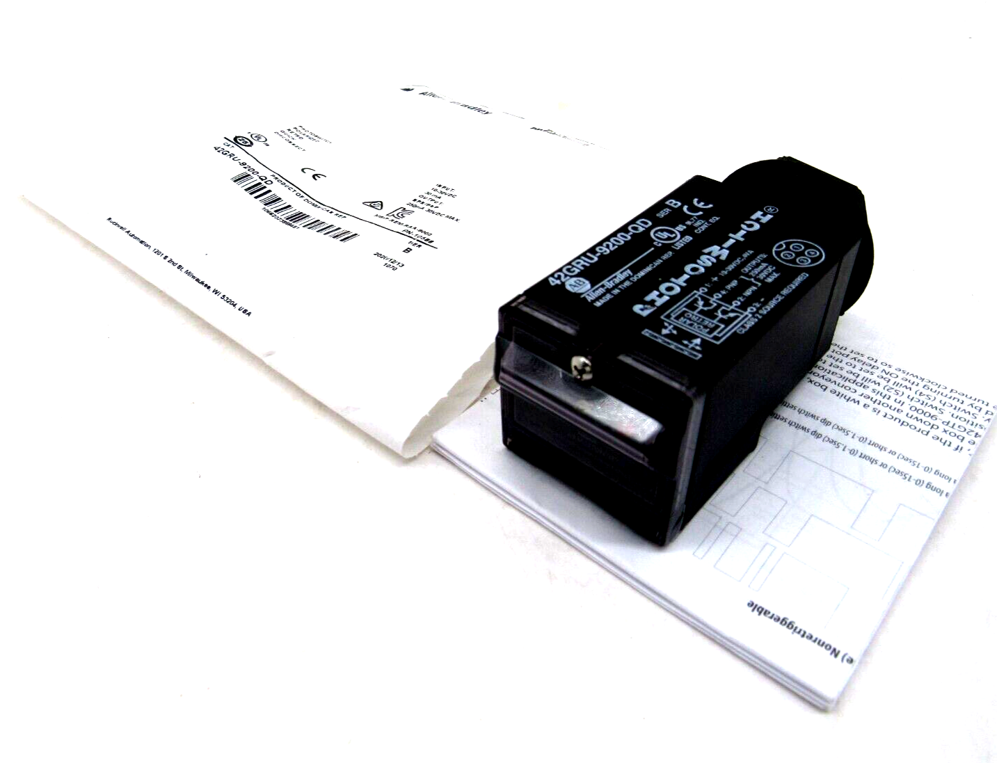 ALLEN BRADLEY 42GRU-9200-QD PHOTOSWITCH 42GRU9200QD NEW SURPLUS OPEN BAG