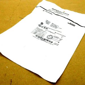 NEW ALLEN BRADLEY 871TM-B5C18-R3 PROXIMITY SENSOR 871TMB5C18R3