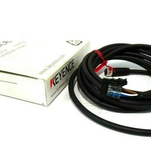 NEW KEYENCE GT2-CH2M SENSOR CABLE GT2CH2M