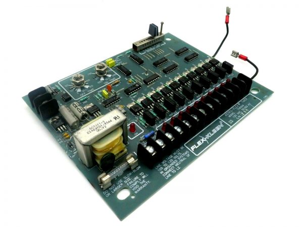 USED FLEX-KLEEN T16054 ASTRO FLEX TIMER PC BOARD 120VAC 50/60HZ