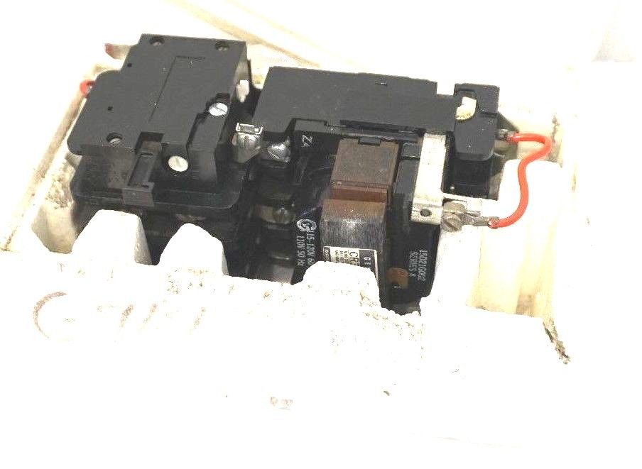 NEW GENERAL ELECTRIC CR306B002 SIZE 0, 3 POLE, STARTER - Image 3