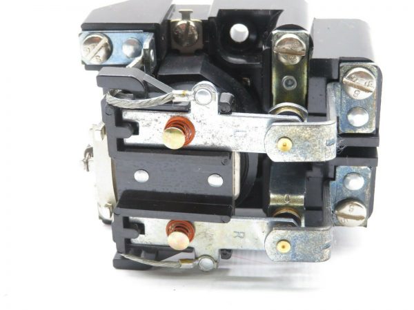 NEW SQUARE D 8501-CO-16 HEAVY DUTY POWER RELAY SERIES B 120V 50/60HZ 8501CO16 - Image 4