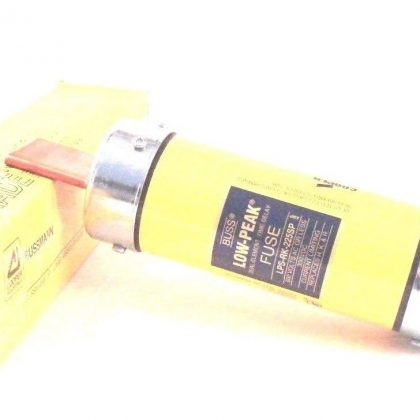 NEW COOPER BUSSMANN LOW PEAK LPS-RK-225SP FUSE