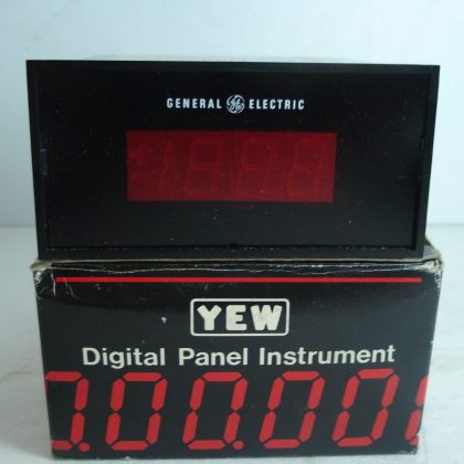 NEW GENERAL ELECTRIC YEW 800 SERIES DIGITAL PANEL INSTRUMENT 831101AAZZ7
