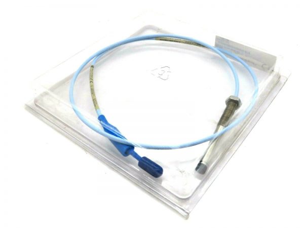 NEW BENTLY NEVADA 330101-17-35-10-01-05 PROXIMITY SENSOR 3300XL 3301011735100105