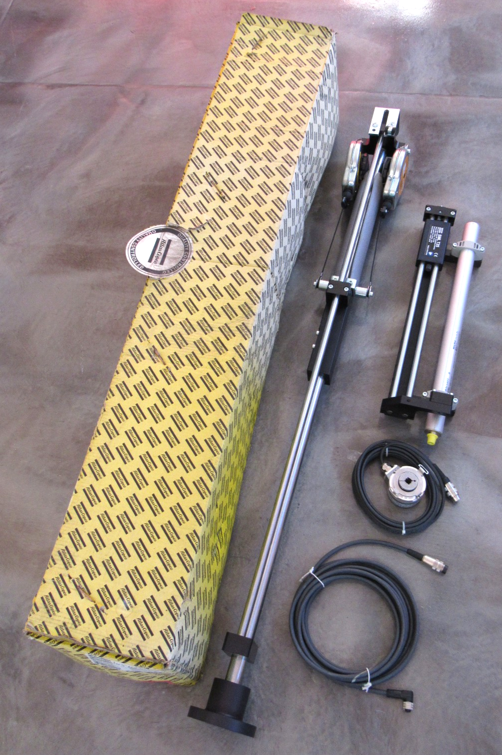 NEW ATLAS COPCO 4390203200 POSITION TORQUE ARM LINEAR SML-T-25 BTL002L RIL-5C