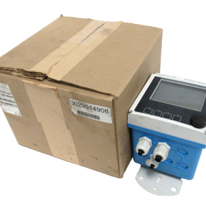 NEW ENDRESS HAUSER CM42-MAA001EAE00 TEMPERATURE READER CM42MAA001EAE00