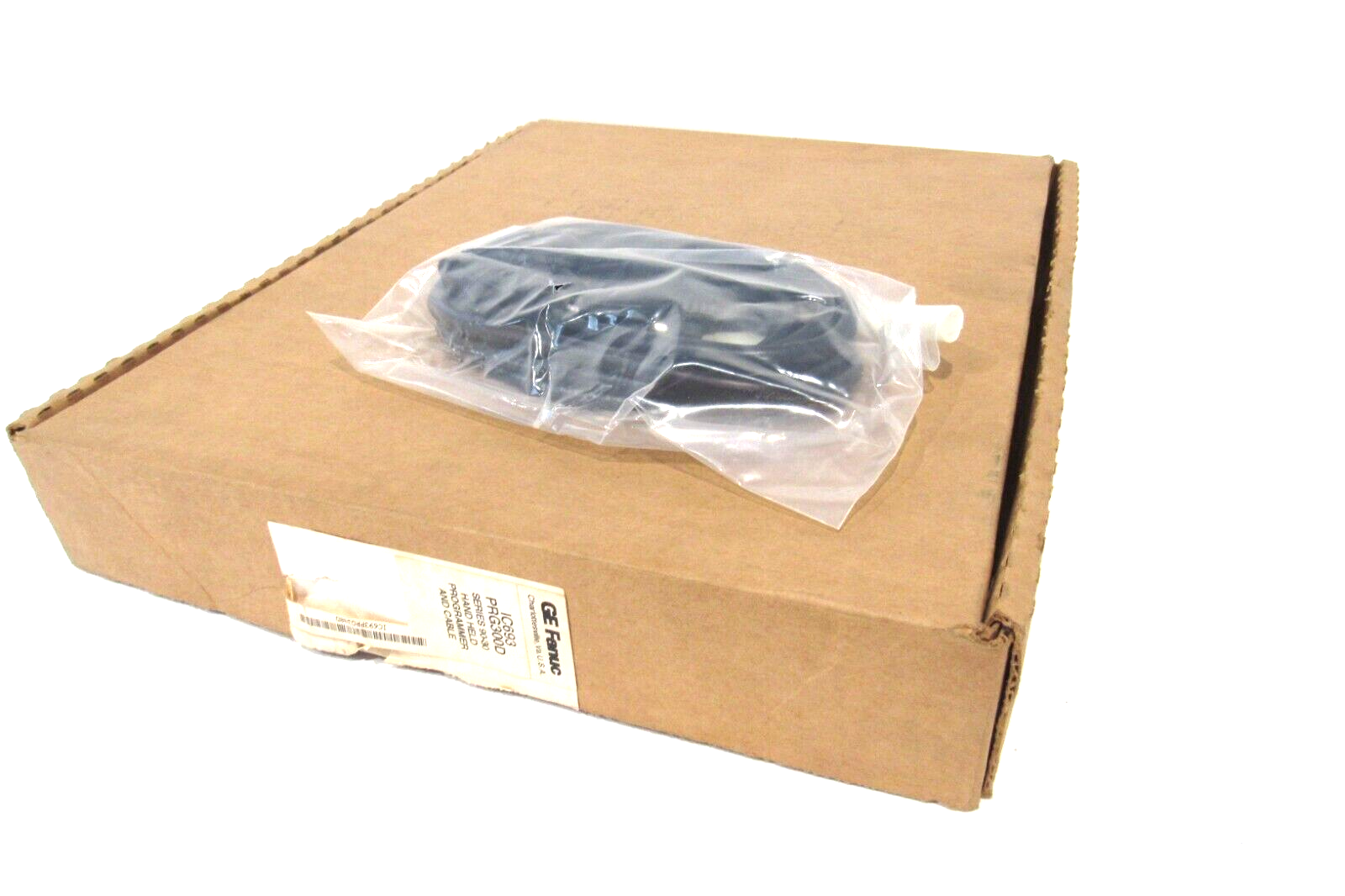 NEW GE FANUC IC693PRG300D HAND HELD PROGRAMMER W/ CABLE