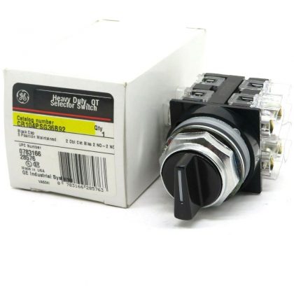 NEW GENERAL ELECTRIC CR104PSG36B92 SELECTOR SWITCH 3POS MAINTAINED BLACK CAP
