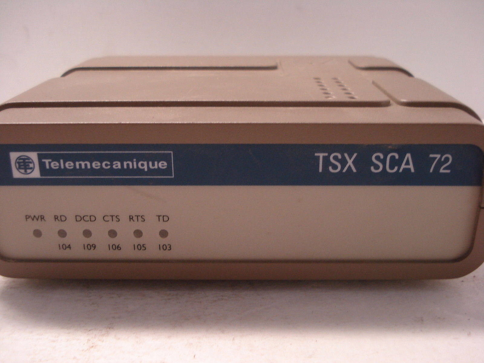 TELEMECANIQUE uni-Telway    USED Telemecanique TSXSCA72 TSXSCA72 / Module boitier conv 