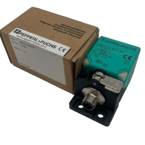 NEW PEPPERL+FUCHS 181504 INDUCTIVE SENSOR NBN30-L2-A2-C-V1