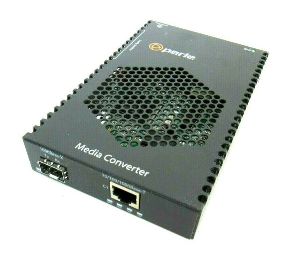 USED PERLE S-1110PP-SFP-XT MEDIA CONVERTER S1110PPSFPXT
