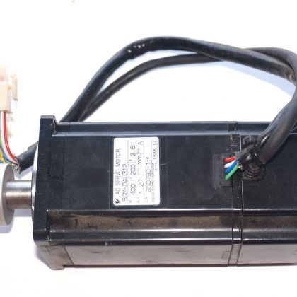 YASKAWA ELECTRIC SGM-04U312 SERVO MOTOR  SGM04U312